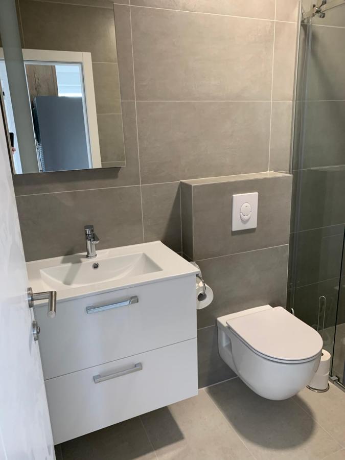 Apartmani Sunside Нін Екстер'єр фото